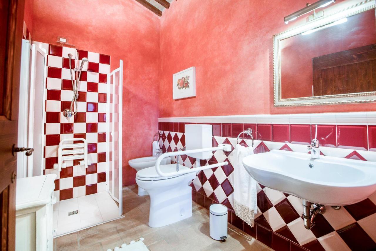 Tenuta Guardastelle - Agriturismo And Vineyard Сан-Джиминьяно Экстерьер фото